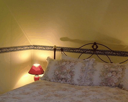 Hamilton Old School House Cottages - Tourism Caloundra