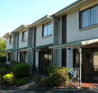 Davey Place Holiday Townhouses - Tourism Caloundra