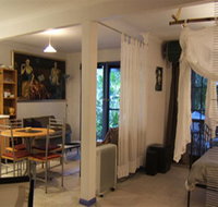 Abbazia Rainforest Studio - Tourism Caloundra