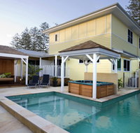 Aaron's at Byron - Tourism Caloundra