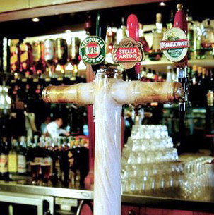 Vale Hotel - Tourism Caloundra 1