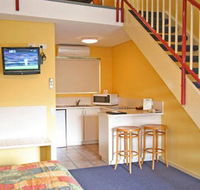 Coastal Motel - Tourism Caloundra