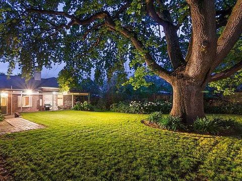 Dumas House - Tourism Caloundra 0