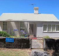 Holly's Holiday Home - Tourism Caloundra