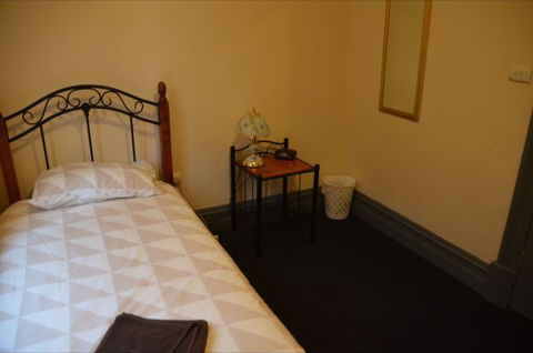 Copper Coast Hotel - Tourism Caloundra 5