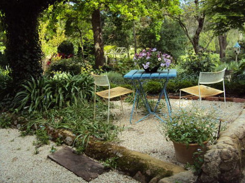 Harcourt Elms Bed And Breakfast - Tourism Caloundra 4