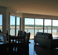 Parrydyse Clayton Bay - Tourism Caloundra