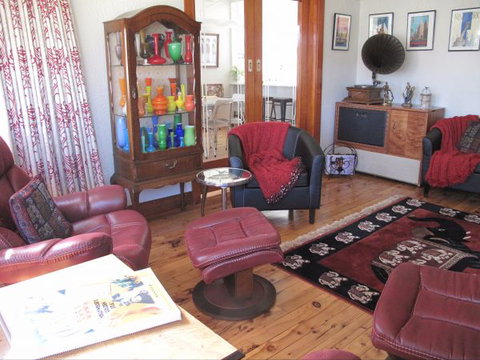 B&B Wodonga - Art Deco Accommodation - Tourism Caloundra 6