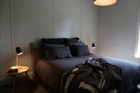 Barunah Plains Station - Cool Cottage - Tourism Caloundra 2