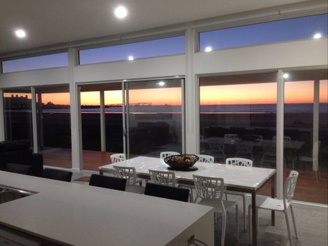 Beach Bliss Wallaroo - Tourism Caloundra 0