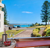 Beauty at the Beach - Tourism Caloundra