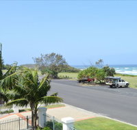 Breakers 1 / 5 at Yamba - Tourism Caloundra