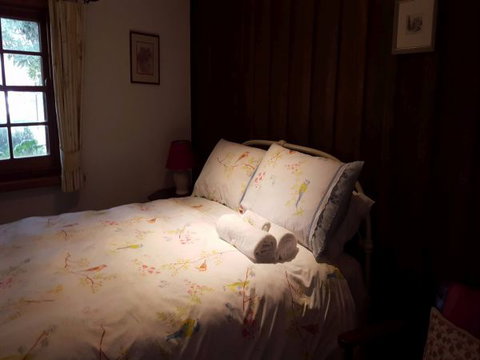 Cameron's Cottage - Tourism Caloundra 5