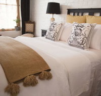 Chiltern Cottage and Indigo Suite - Tourism Caloundra