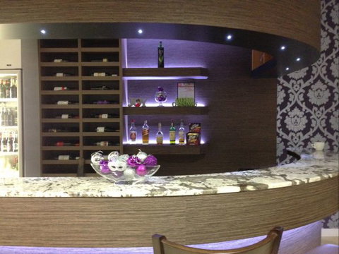 Comfort Inn Robert Towns - Tourism Caloundra 1