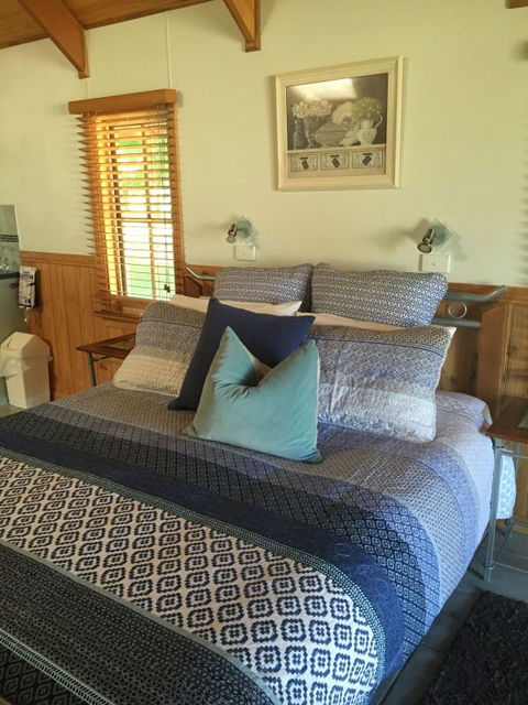 Colac Colac Caravan Park - Tourism Caloundra 0