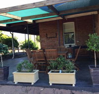 Corryong Holiday Cottages - Sportsview - Tourism Caloundra