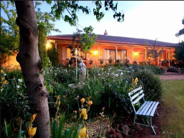Dubbo Dc NSW Tourism Caloundra