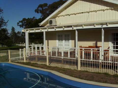 Daisyburn Homestead - Tourism Caloundra 3