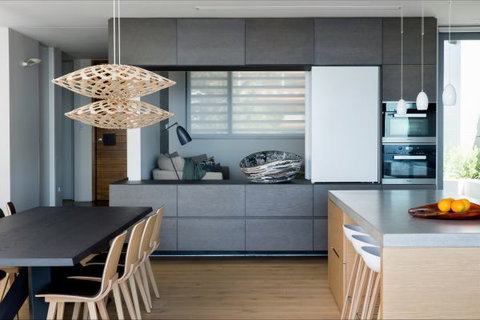 Denning Beach House - Tourism Caloundra 2