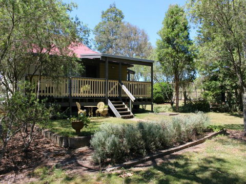 Fosterton School House - Tourism Caloundra 0