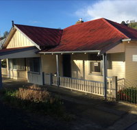 Fred's Place  Derby - Tourism Caloundra