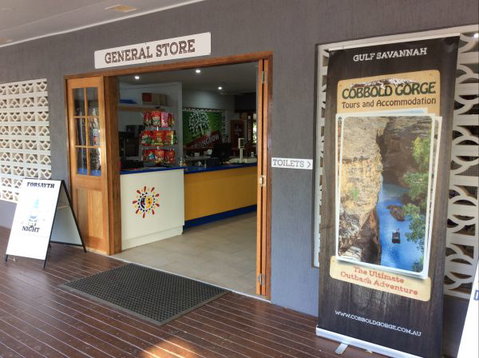 Goldfields Hotel And Finnigan's Rest - Tourism Caloundra 9