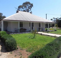 Great Grandpa Henry Retreat - Tourism Caloundra