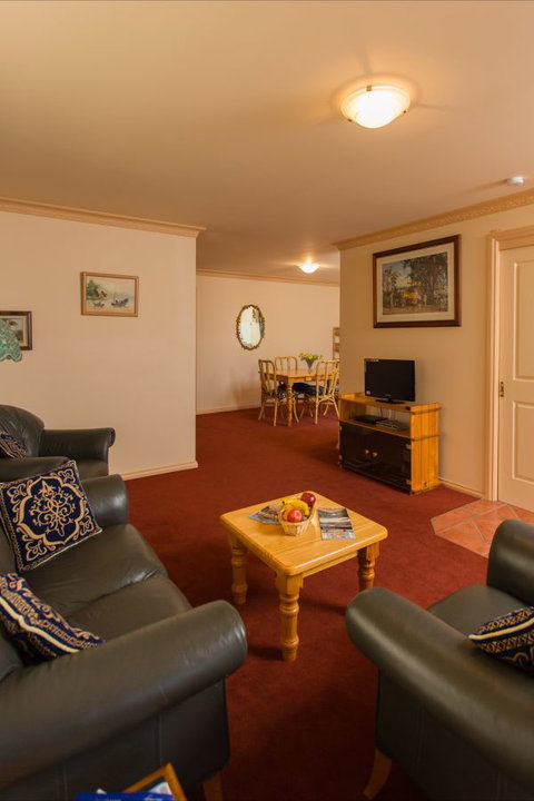 Hamer House - Tourism Caloundra 3