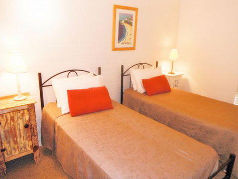 Hyams Beach Holiday Apartment - Tourism Caloundra 4