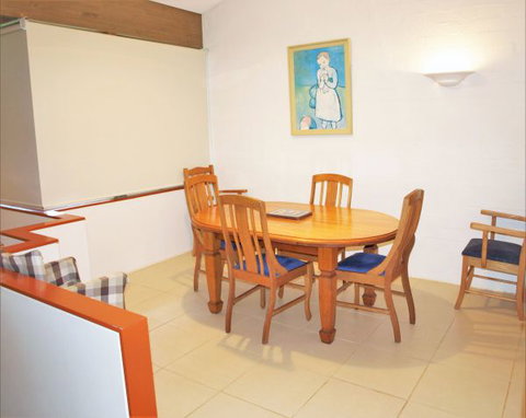 Hyams Beach Holiday Apartment - Tourism Caloundra 5