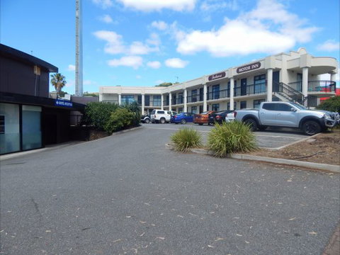 Jacksons Motor Inn - Tourism Caloundra 4