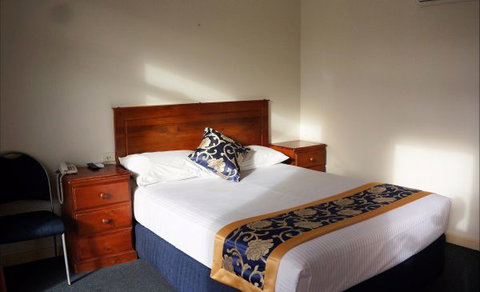 Jacksons Motor Inn - Tourism Caloundra 9