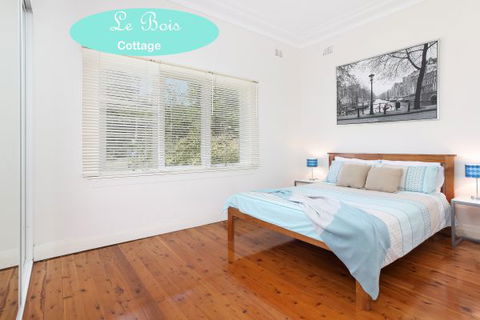 Le Bois Cottage - Tourism Caloundra 0