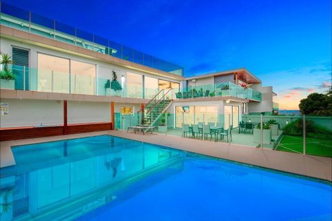 Limelight - Tourism Caloundra 1