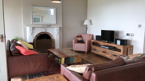 The Caledonian Inn - Tourism Caloundra 7