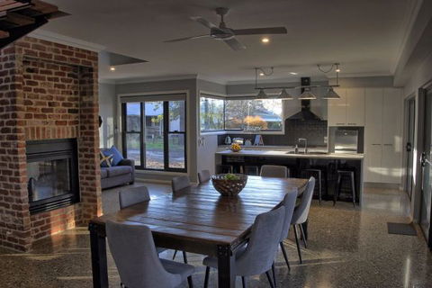 Lusso KV - Tourism Caloundra 5