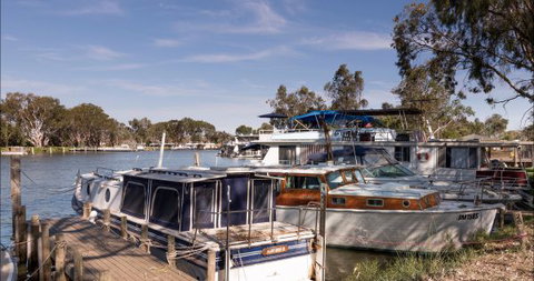 Murray Bridge Marina Camping And Caravan Park - Tourism Caloundra 0
