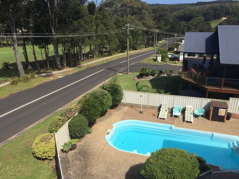 Narooma Top Spot - Tourism Caloundra 3