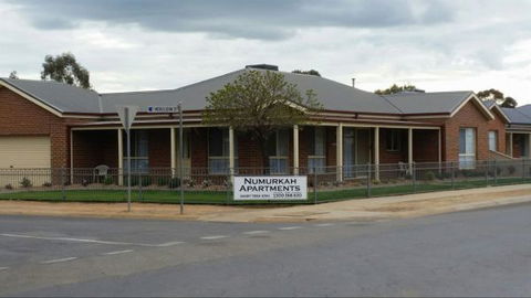 Numurkah Apartments - The Miekleljohn - Tourism Caloundra 0