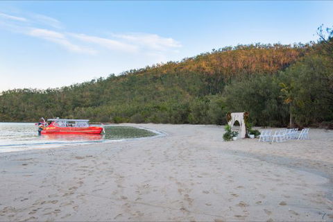 Paradise Cove Whitsundays - Tourism Caloundra 4