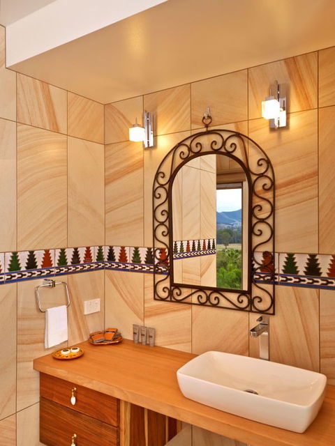 Panoramia Villas - Tourism Caloundra 4