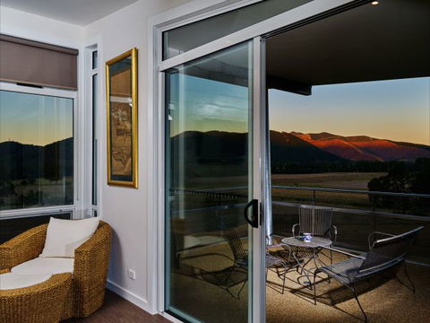 Panoramia Villas - Tourism Caloundra 9
