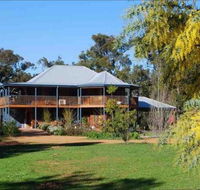 Riverwood Retreat - Tourism Caloundra
