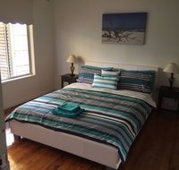 Royhaven Holiday Let - Tourism Caloundra