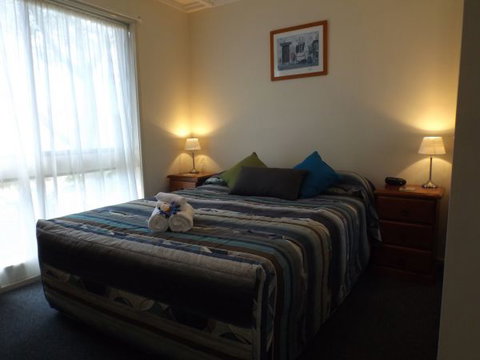 Surfside Holiday Apartments - Tourism Caloundra 4