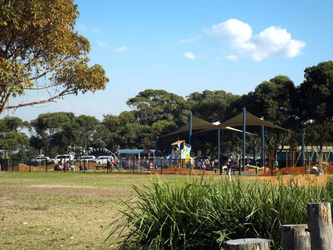 Surfside Holiday Apartments - Tourism Caloundra 6