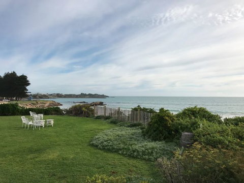 The Caledonian Inn - Tourism Caloundra 5
