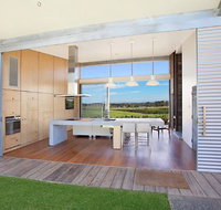 The Longhouse Pokolbin - Tourism Caloundra