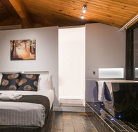 Waterfall Springs Retreat and Wildlife Sanctuary - Tourism Caloundra